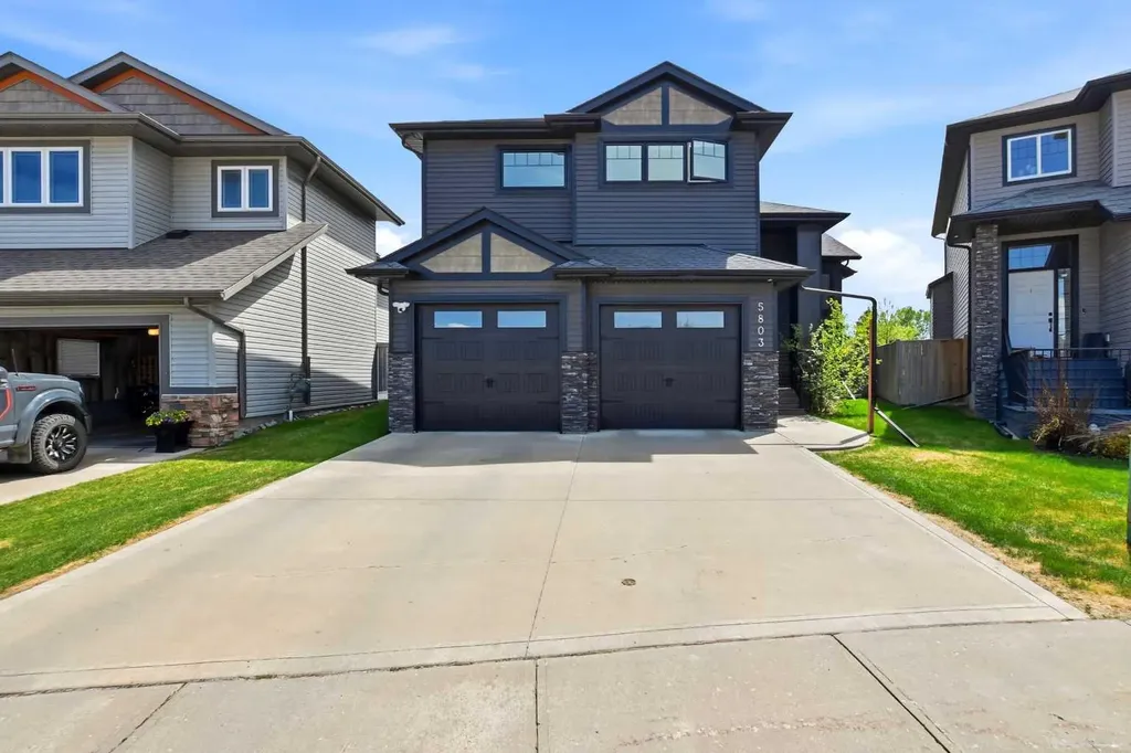 5803 68 Avenue Close Rocky Mountain House AB T4T 1V7