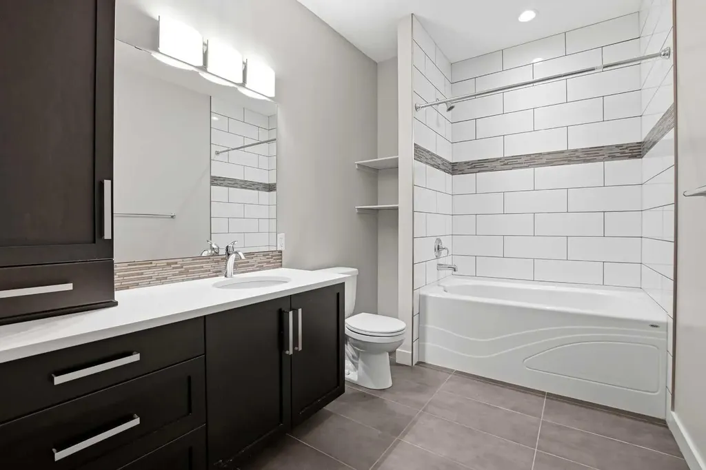 5803 68 Avenue Close Rocky Mountain House AB T4T 1V7