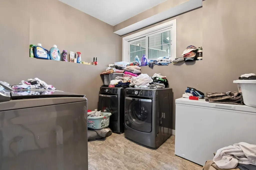 5803 68 Avenue Close Rocky Mountain House AB T4T 1V7