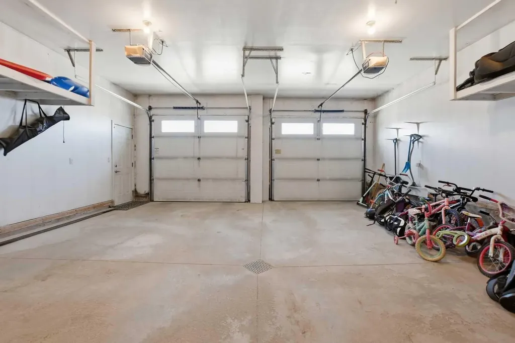 5803 68 Avenue Close Rocky Mountain House AB T4T 1V7