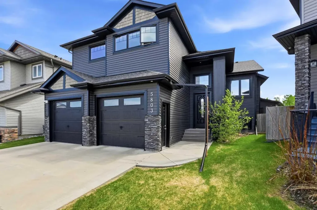 5803 68 Avenue Close Rocky Mountain House AB T4T 1V7