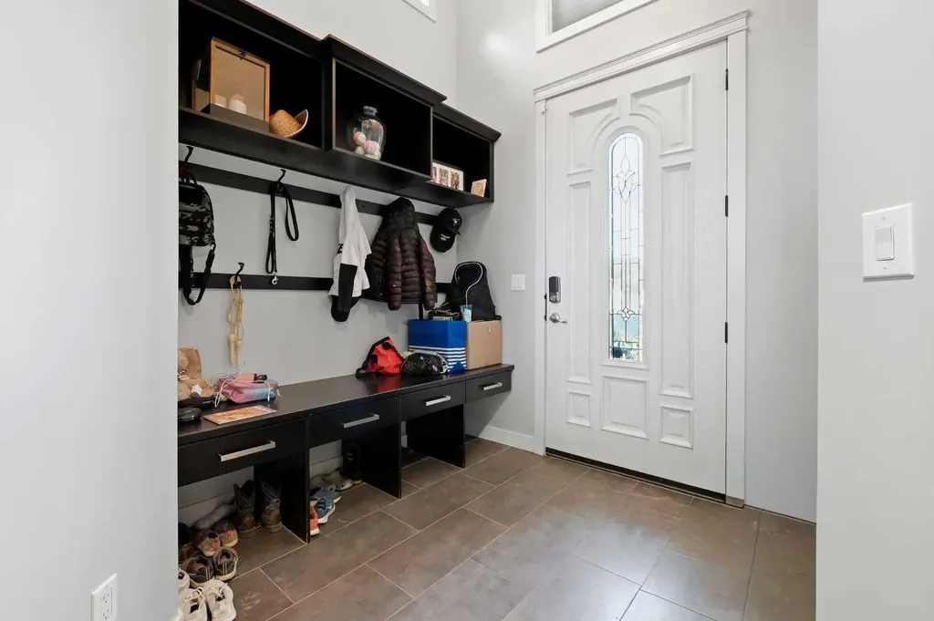 5803 68 Avenue Close Rocky Mountain House AB T4T 1V7