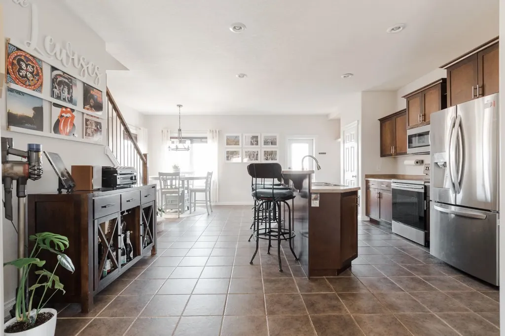 128 Coyote Crescent Fort Mcmurray AB T9K 0C7