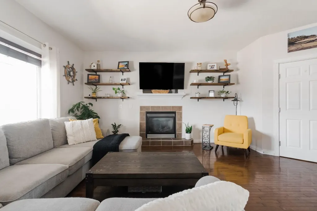128 Coyote Crescent Fort Mcmurray AB T9K 0C7