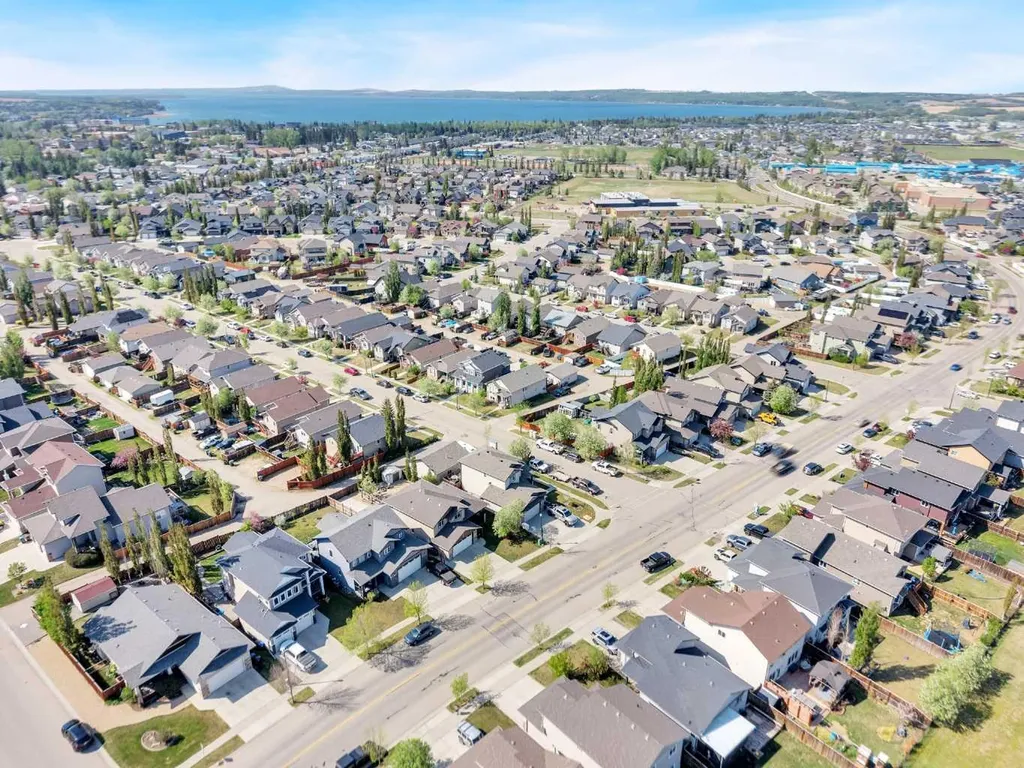 4396 Ryders Ridge Boulevard Sylvan Lake AB T4S0J7