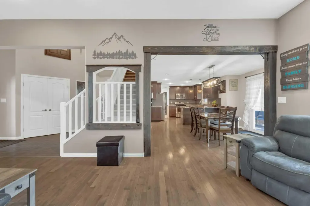4396 Ryders Ridge Boulevard Sylvan Lake AB T4S0J7