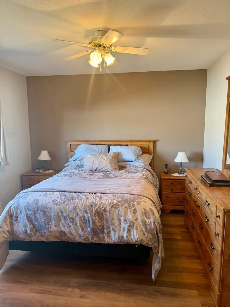 12 Clearwater Crescent Wetaskiwin AB T0A 2C1