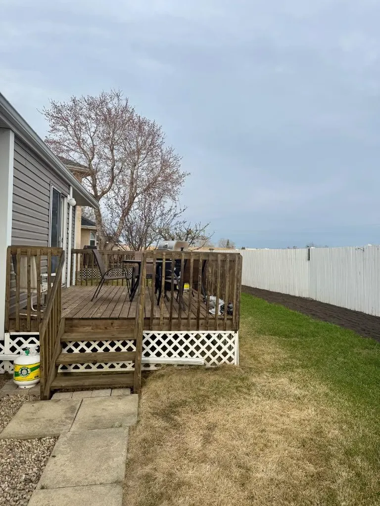 12 Clearwater Crescent Wetaskiwin AB T0A 2C1