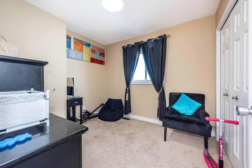 45 Martin Crossing Crescent NE Calgary AB T3J 3S8