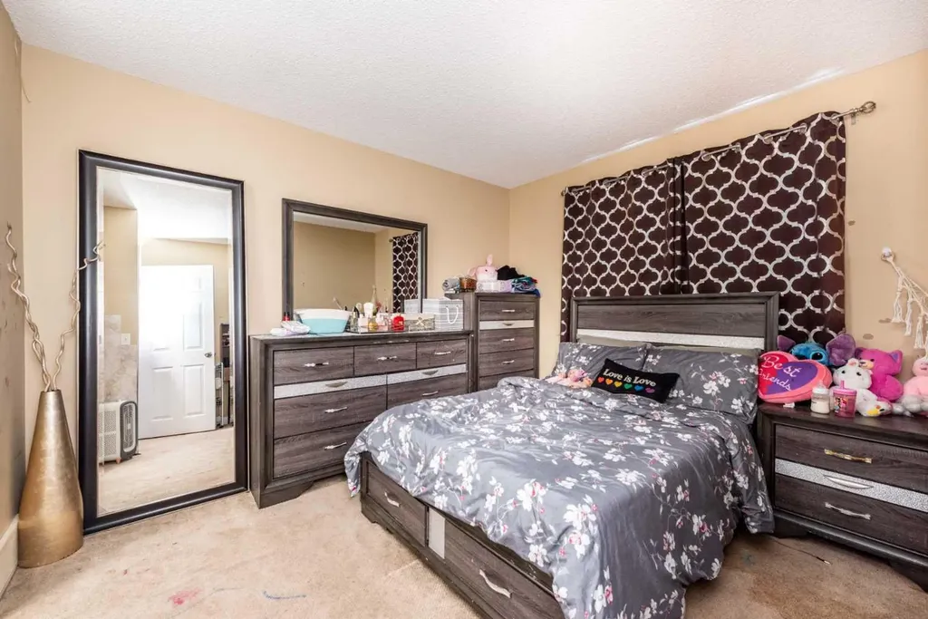45 Martin Crossing Crescent NE Calgary AB T3J 3S8