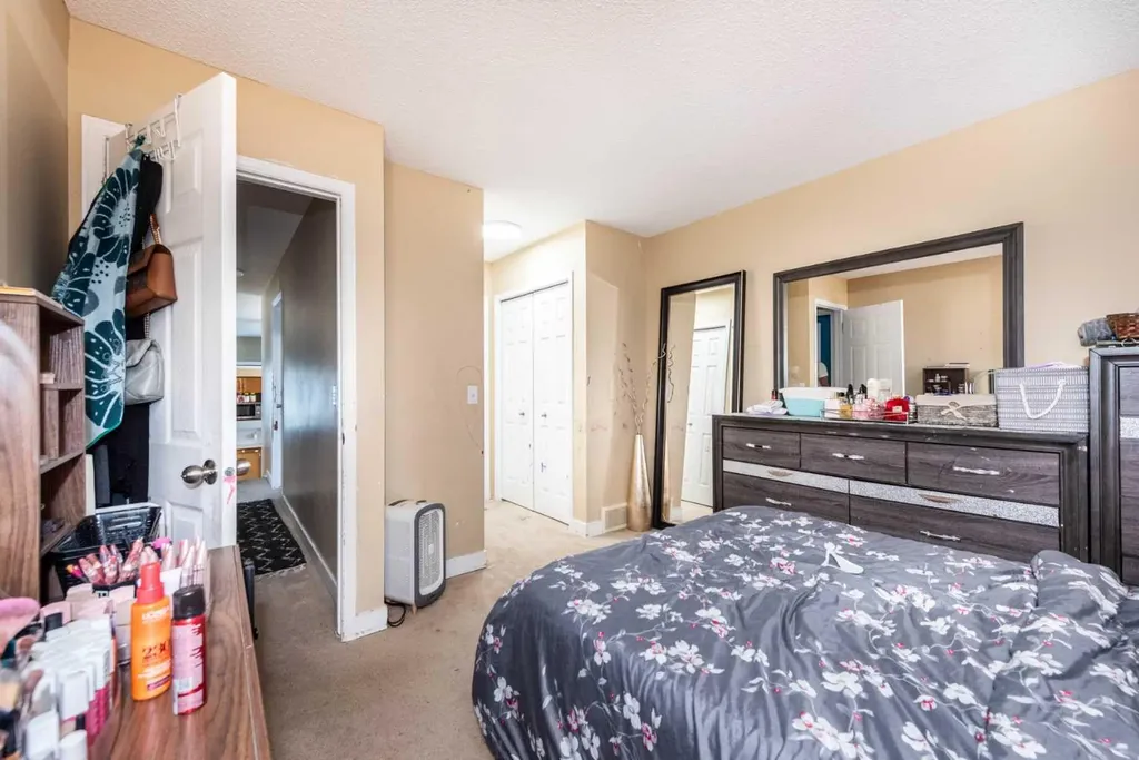 45 Martin Crossing Crescent NE Calgary AB T3J 3S8