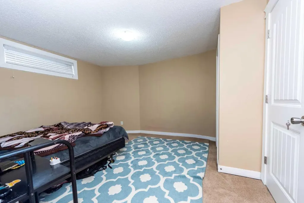 45 Martin Crossing Crescent NE Calgary AB T3J 3S8