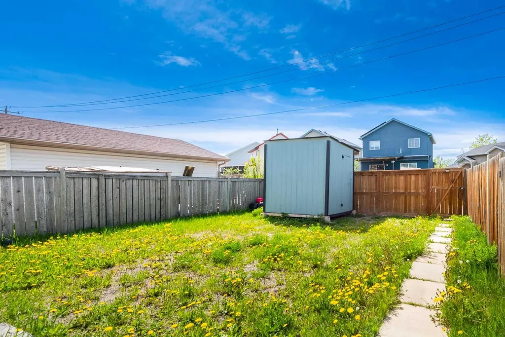 45 Martin Crossing Crescent NE Calgary AB T3J 3S8