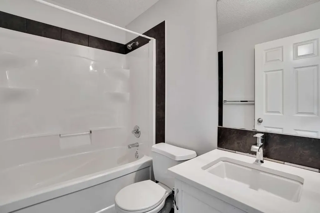 173 Skyview Springs Crescent NE Calgary AB T3N 0B8