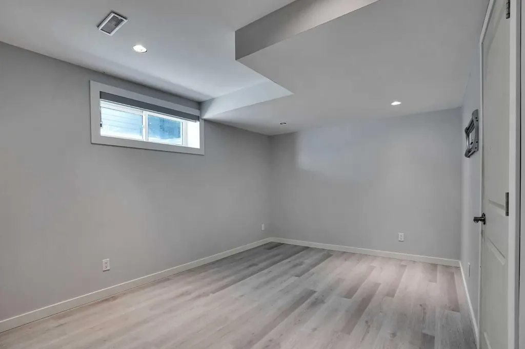 173 Skyview Springs Crescent NE Calgary AB T3N 0B8
