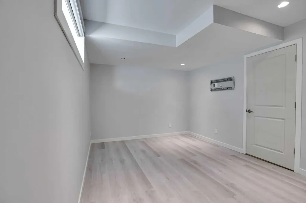 173 Skyview Springs Crescent NE Calgary AB T3N 0B8