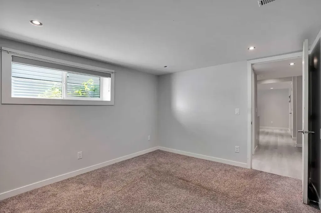 173 Skyview Springs Crescent NE Calgary AB T3N 0B8