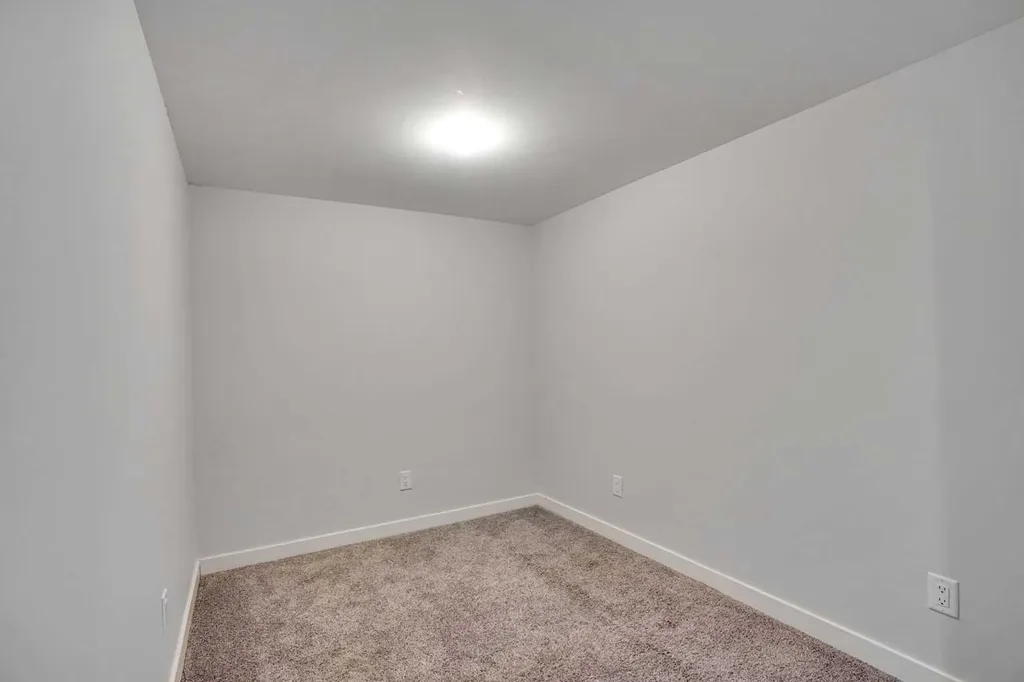 173 Skyview Springs Crescent NE Calgary AB T3N 0B8