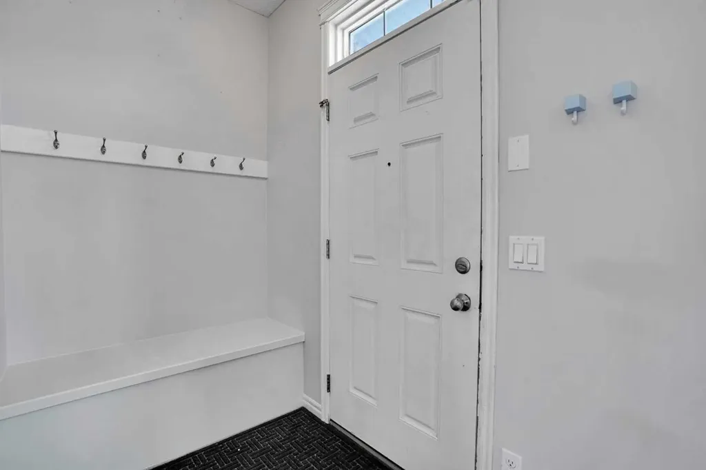 173 Skyview Springs Crescent NE Calgary AB T3N 0B8