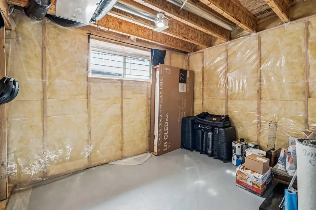 54 Elgin Meadows Green SE Calgary AB T2Z 0L9