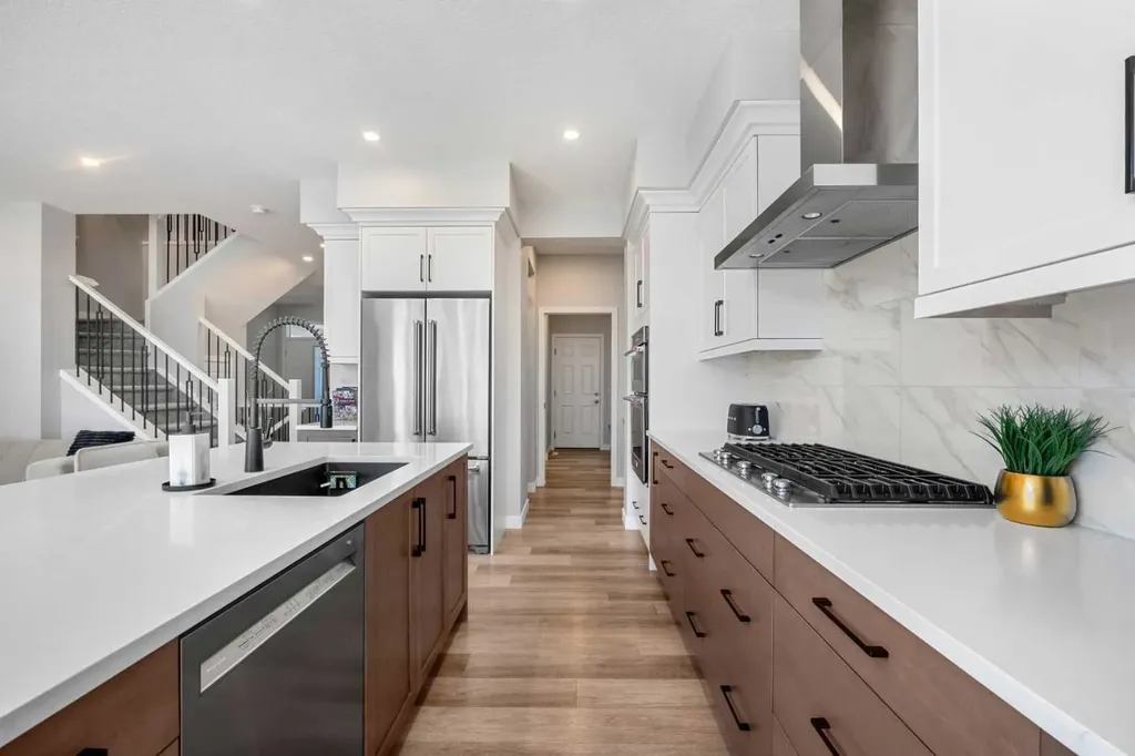 353 Seton Villas SE Calgary AB T3M 3J9