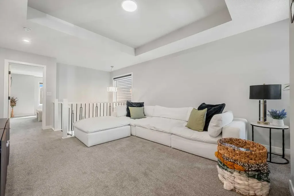 353 Seton Villas SE Calgary AB T3M 3J9