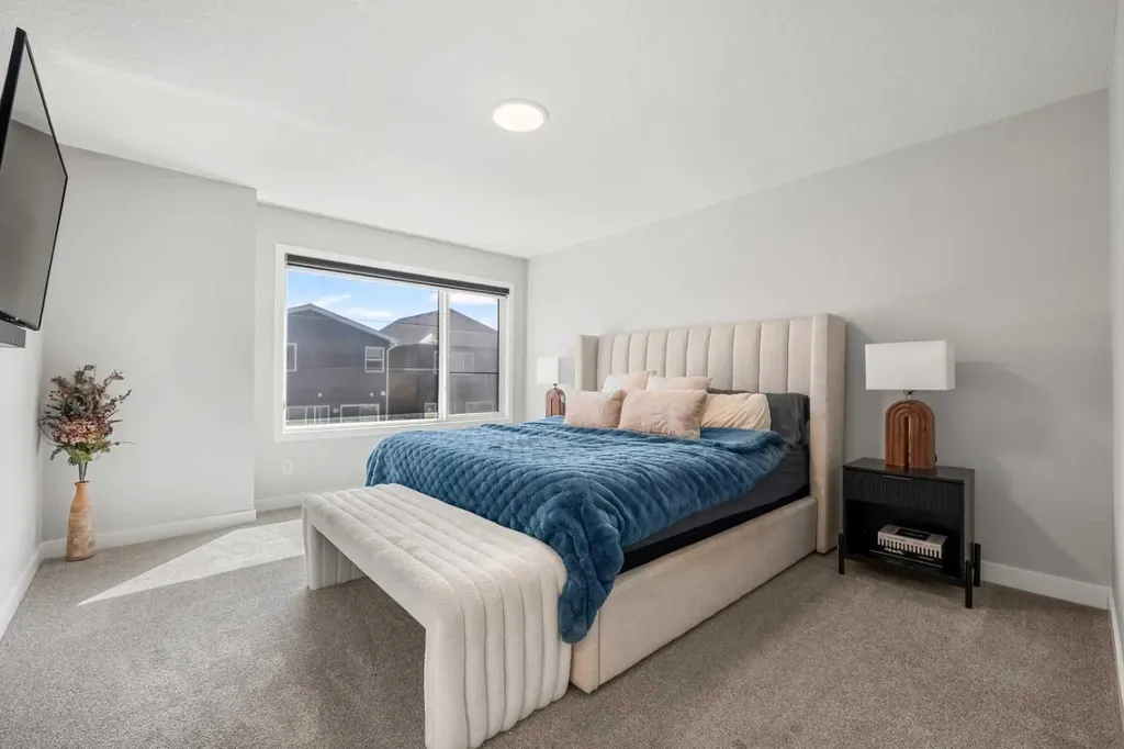 353 Seton Villas SE Calgary AB T3M 3J9