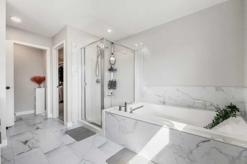 353 Seton Villas SE Calgary AB T3M 3J9