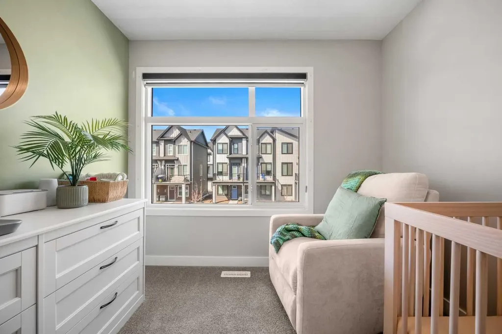 353 Seton Villas SE Calgary AB T3M 3J9
