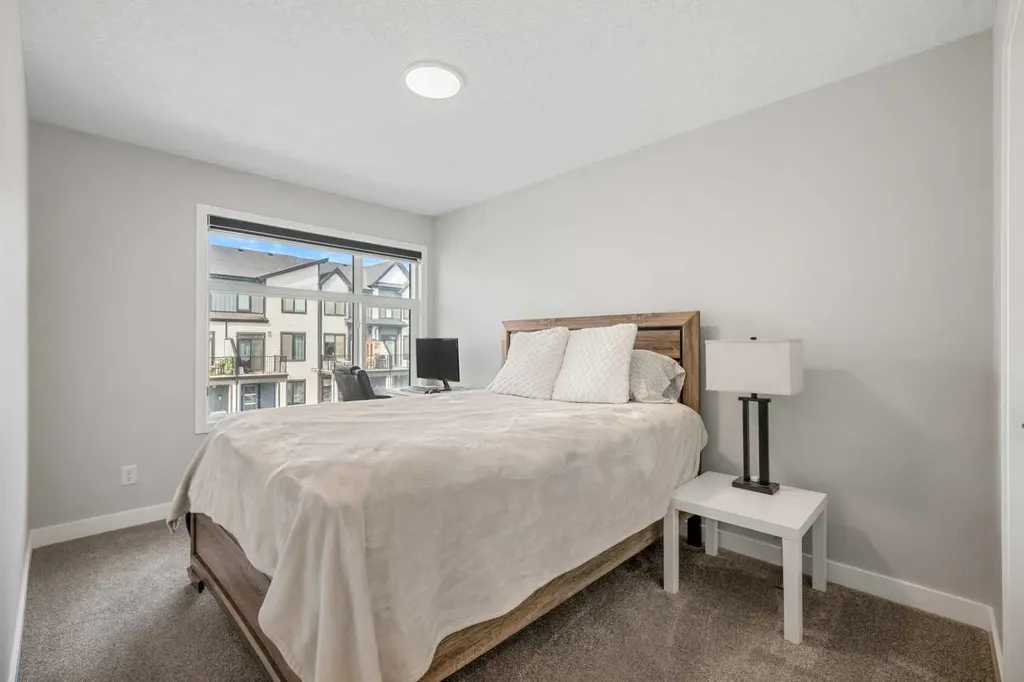 353 Seton Villas SE Calgary AB T3M 3J9