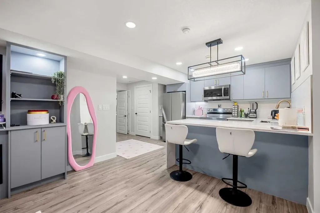 353 Seton Villas SE Calgary AB T3M 3J9