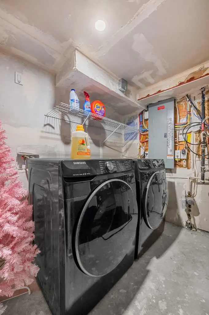 353 Seton Villas SE Calgary AB T3M 3J9