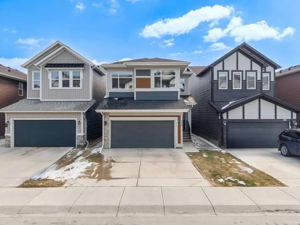 353 Seton Villas SE Calgary AB T3M 3J9