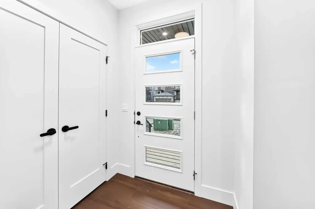 222 Greystone Boulevard Cochrane AB T4C 3K3