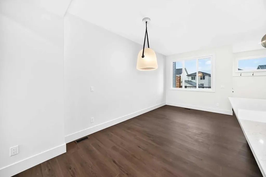 222 Greystone Boulevard Cochrane AB T4C 3K3