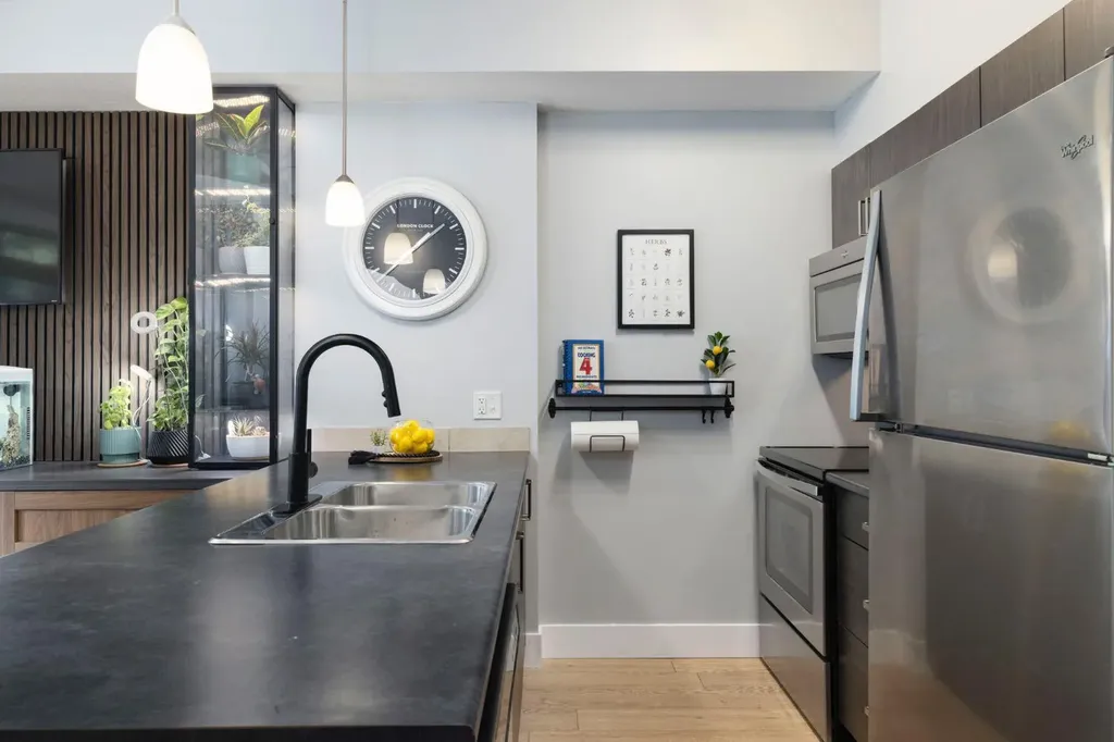 117 Copperpond Common SE Calgary AB T2Z 5E2
