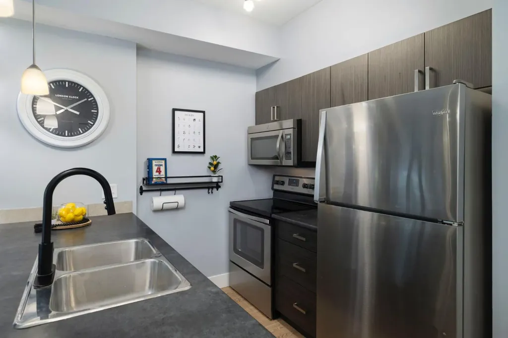 117 Copperpond Common SE Calgary AB T2Z 5E2