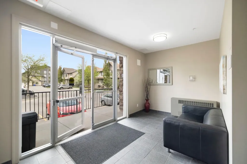 117 Copperpond Common SE Calgary AB T2Z 5E2