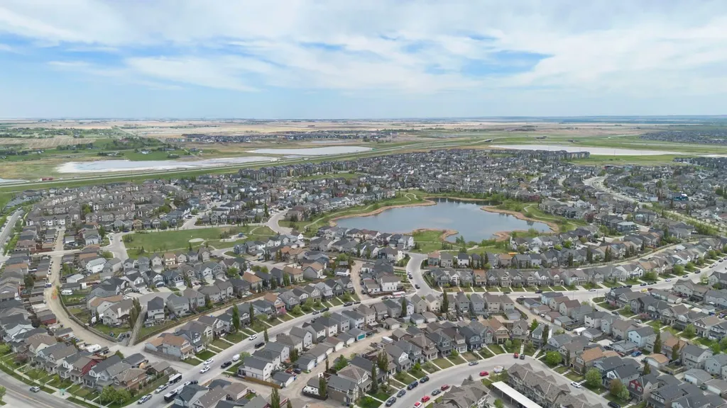 117 Copperpond Common SE Calgary AB T2Z 5E2
