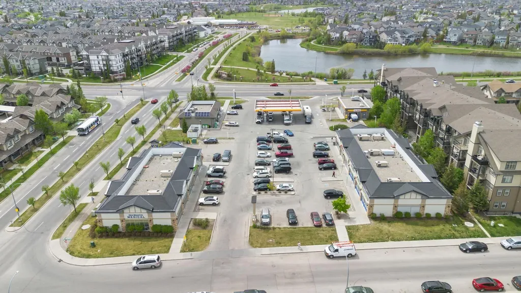 117 Copperpond Common SE Calgary AB T2Z 5E2