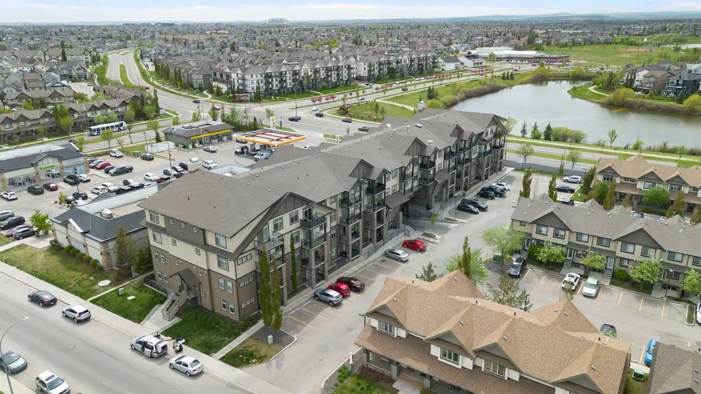 117 Copperpond Common SE Calgary AB T2Z 5E2