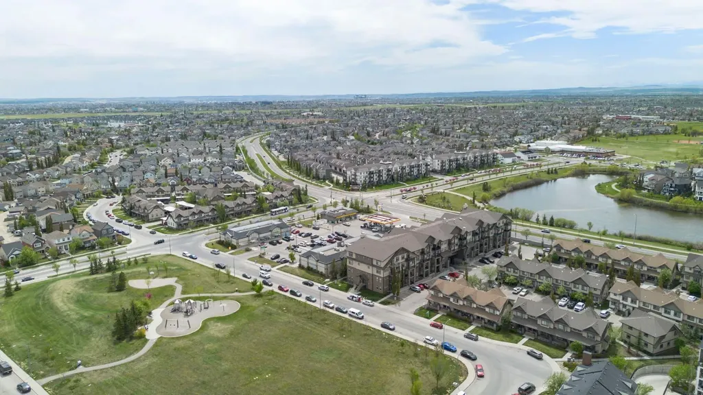117 Copperpond Common SE Calgary AB T2Z 5E2