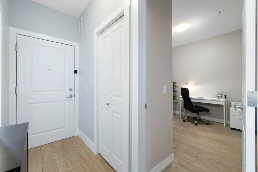 117 Copperpond Common SE Calgary AB T2Z 5E2