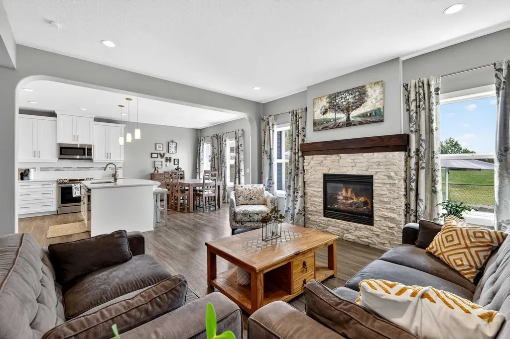 236 Aspenmere Circle Chestermere AB T1X 0T6