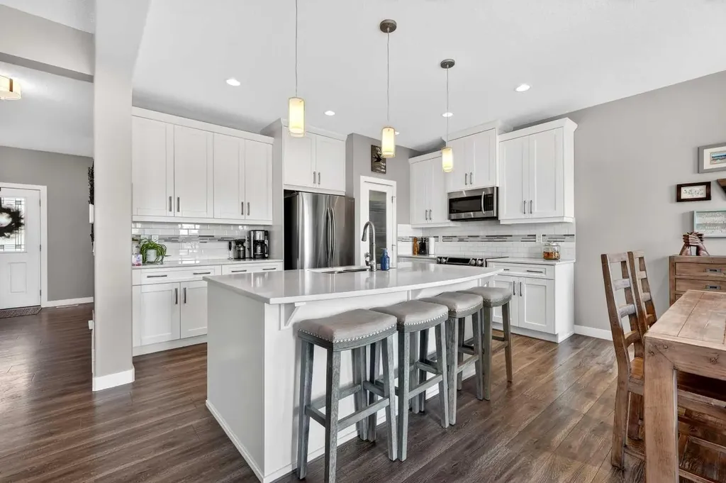 236 Aspenmere Circle Chestermere AB T1X 0T6