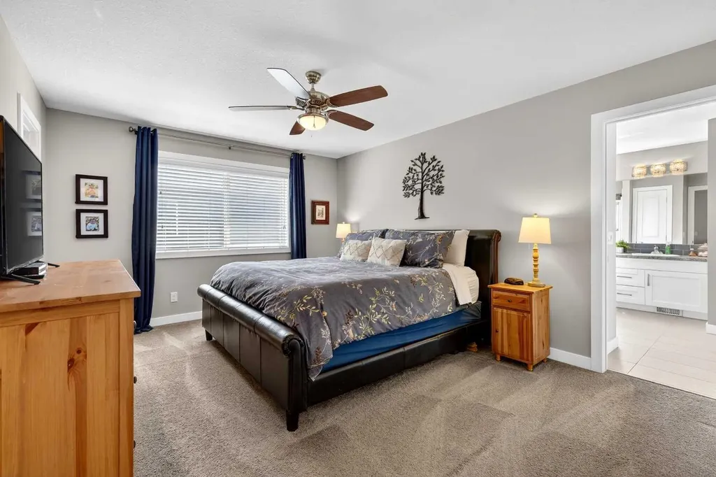 236 Aspenmere Circle Chestermere AB T1X 0T6