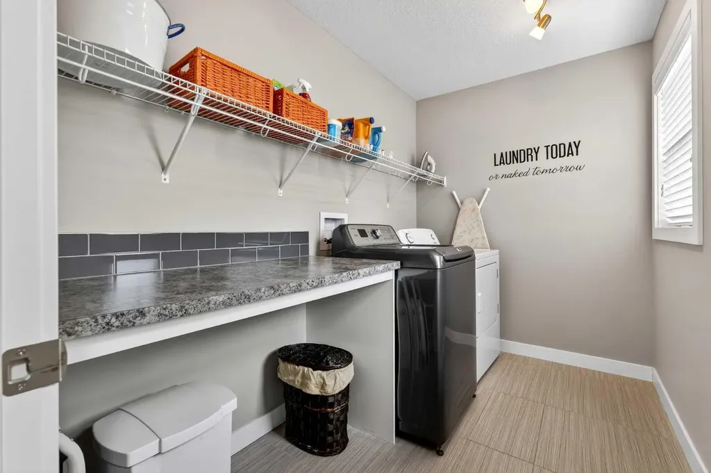 236 Aspenmere Circle Chestermere AB T1X 0T6