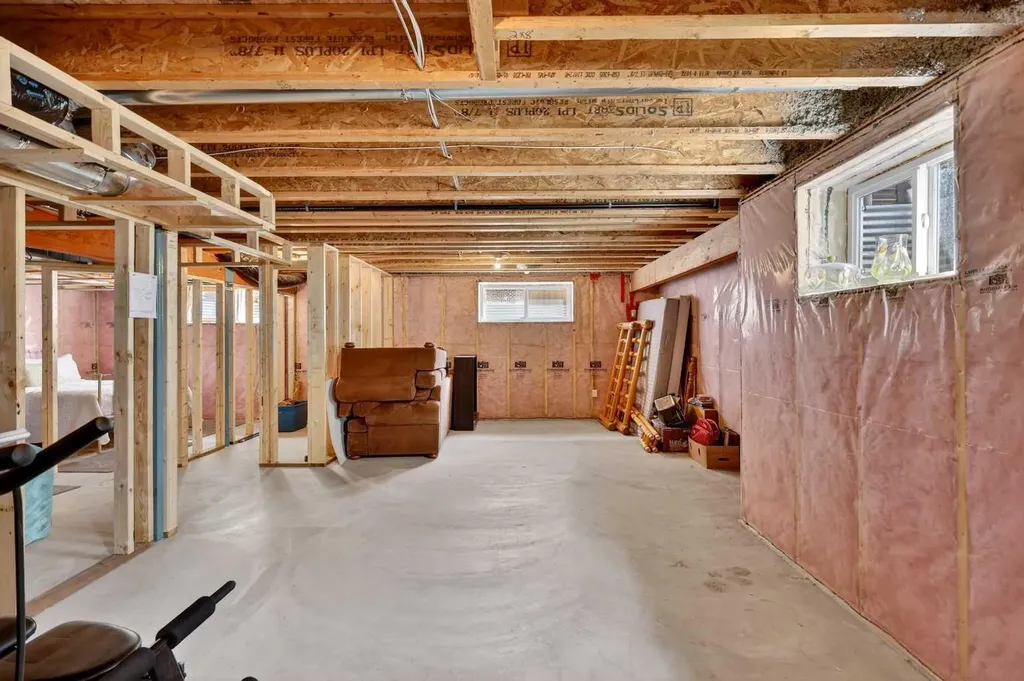 236 Aspenmere Circle Chestermere AB T1X 0T6