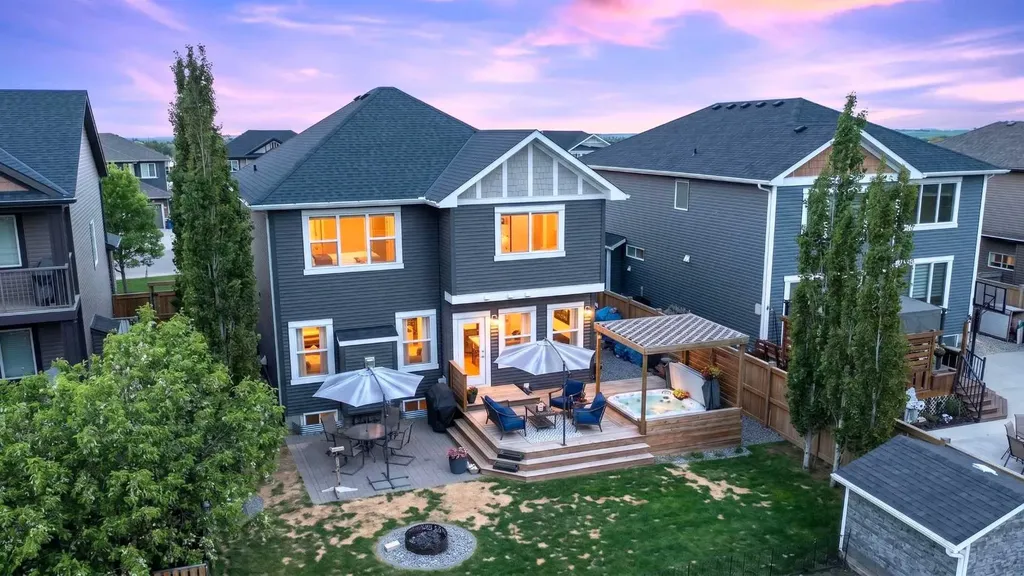 236 Aspenmere Circle Chestermere AB T1X 0T6