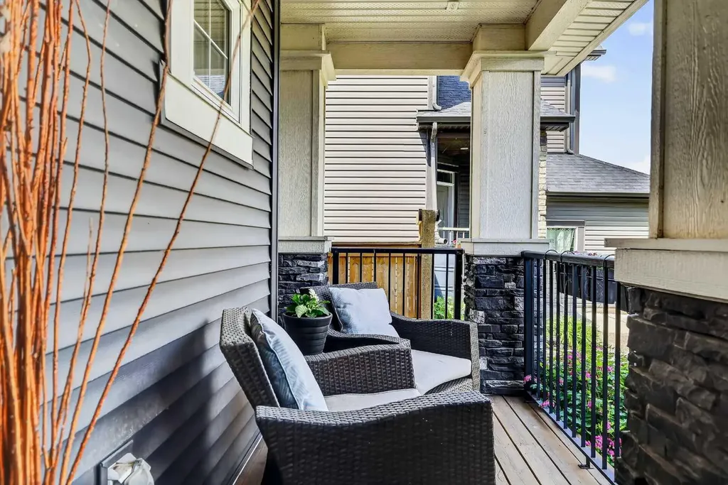 236 Aspenmere Circle Chestermere AB T1X 0T6